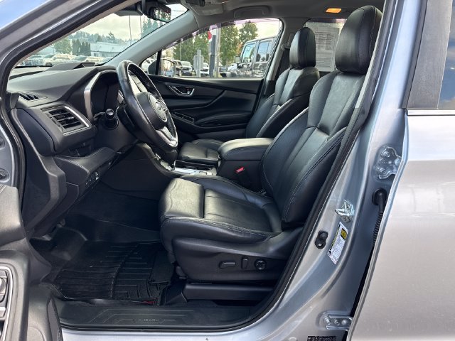 Used 2023 Subaru Ascent Limited w/ Technology Package AWD/4WD image 15