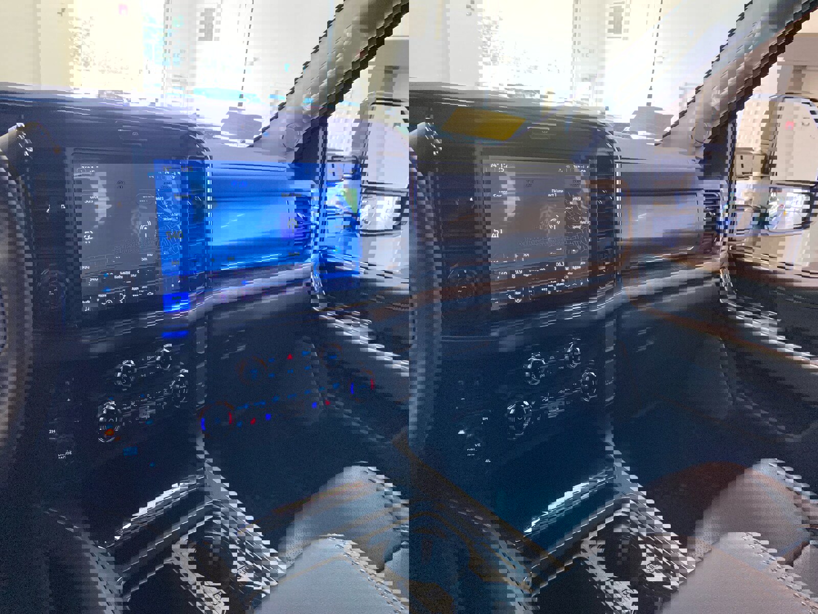 New 2026 Ford F350 Lariat w/ Black Appearance Package image 12