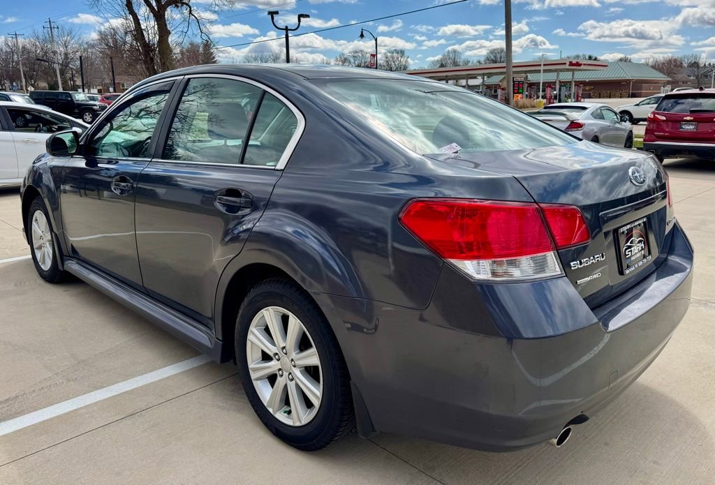 Used 2011 Subaru Legacy 2.5i Premium w/ All-Weather Pkg image 5
