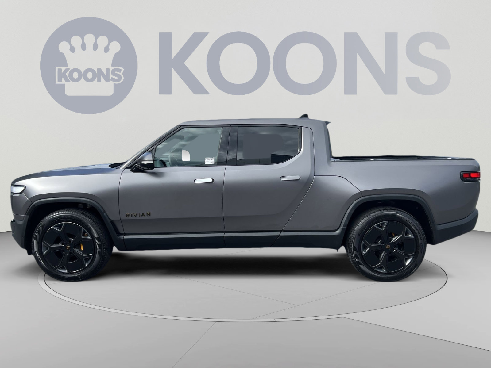 Used 2022 Rivian R1T Adventure AWD/4WD image 2