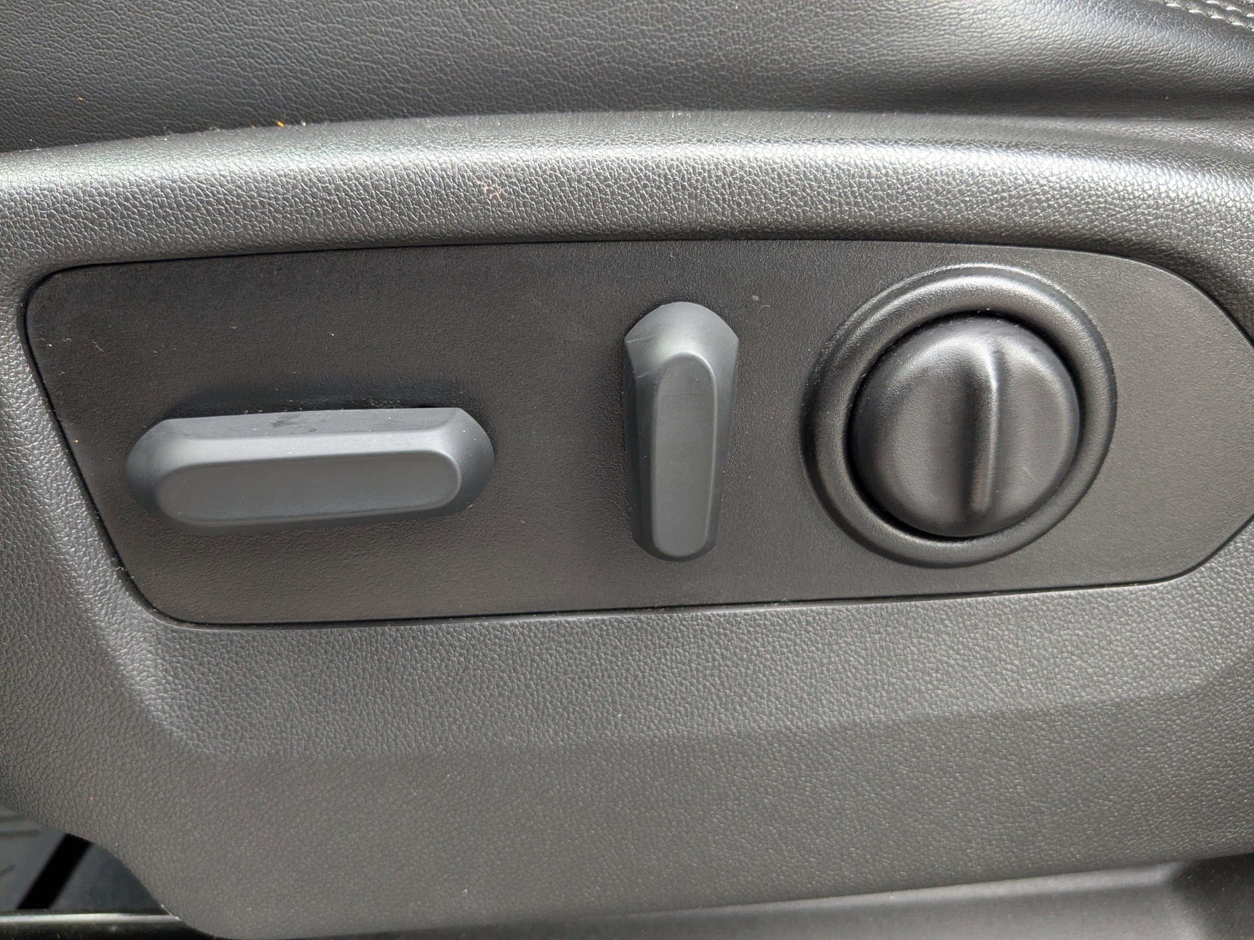 Used 2021 Chevrolet Silverado 1500 High Country image 20