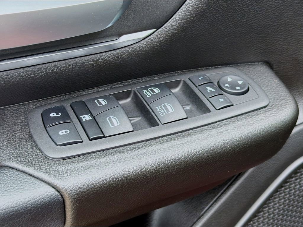 Used 2024 RAM 1500 Big Horn image 22