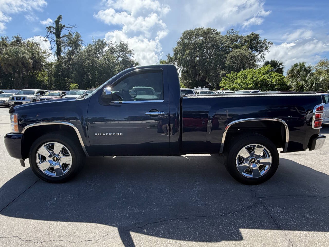 Used 2011 Chevrolet Silverado 1500 LT RWD image 5