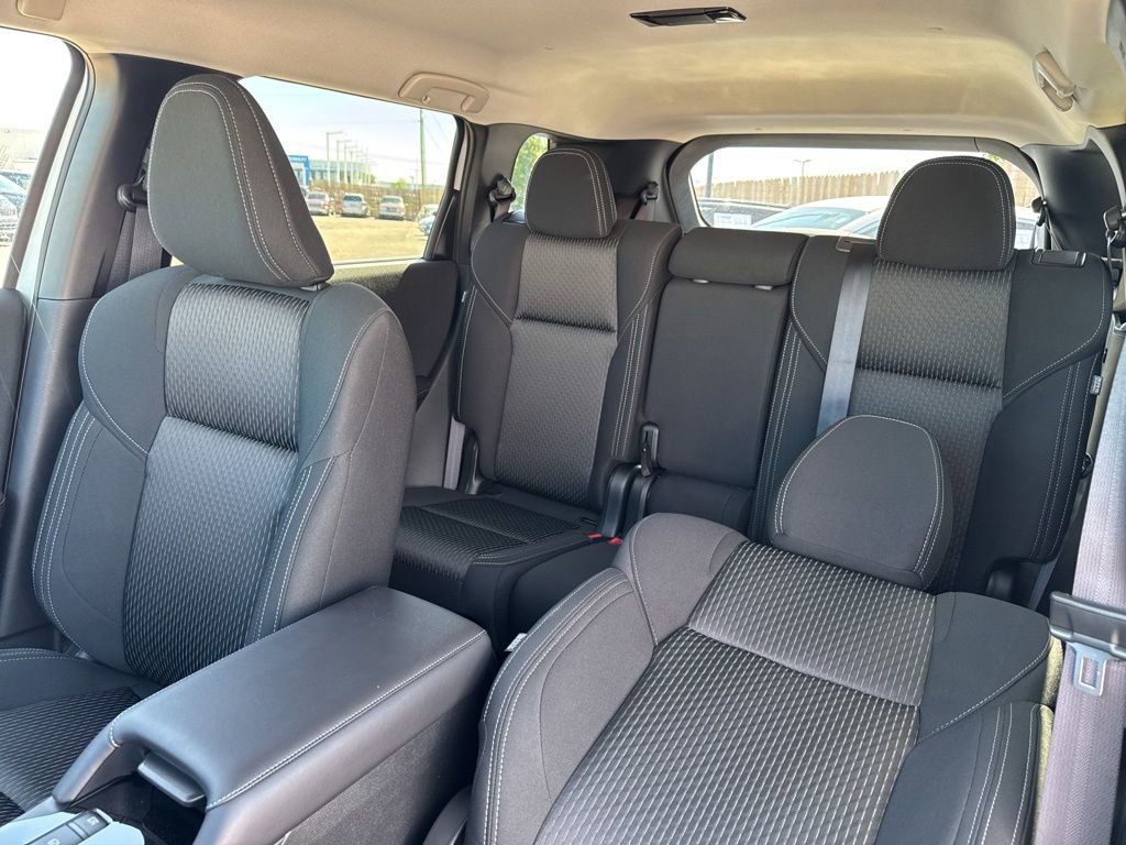 New 2026 Mitsubishi Outlander ES FWD image 37