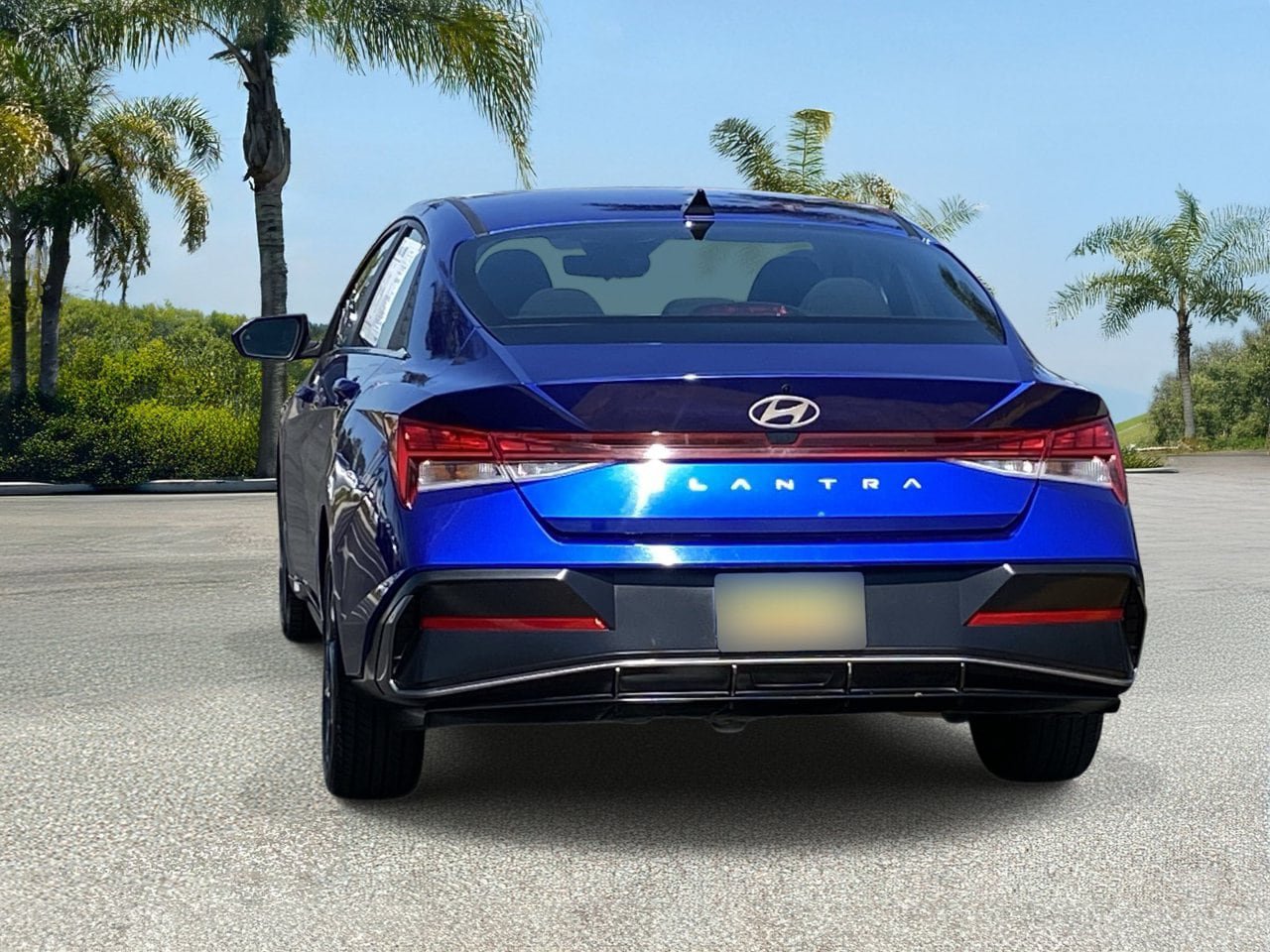 Used 2025 Hyundai Elantra SEL FWD image 4
