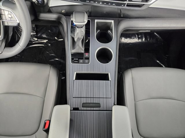 Used 2025 Toyota Sienna XLE FWD image 26