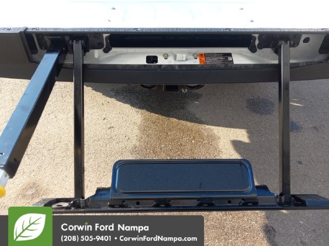 New 2026 Ford F350 Platinum w/ Tremor Off-Road Package AWD/4WD image 32