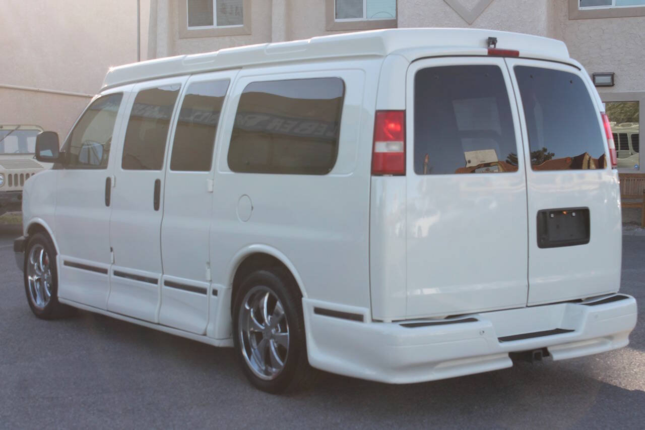 Used 2006 Chevrolet Express 1500 RWD image 6