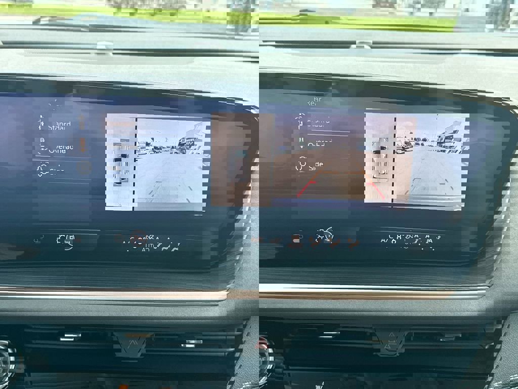 Certified 2024 Buick Envision Sport Touring image 14