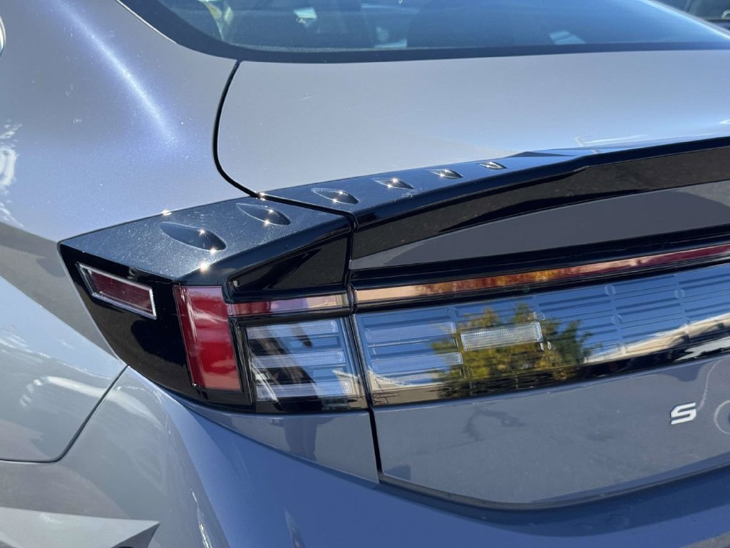 Used 2025 Hyundai Sonata SEL FWD image 11
