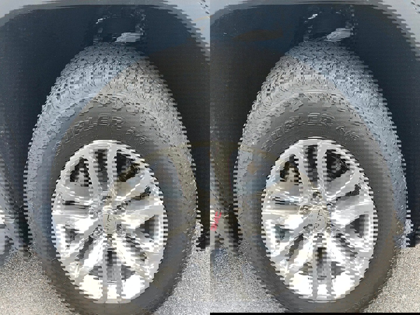 Used 2021 GMC Sierra 1500 SLT w/ SLT Premium Plus Package image 5