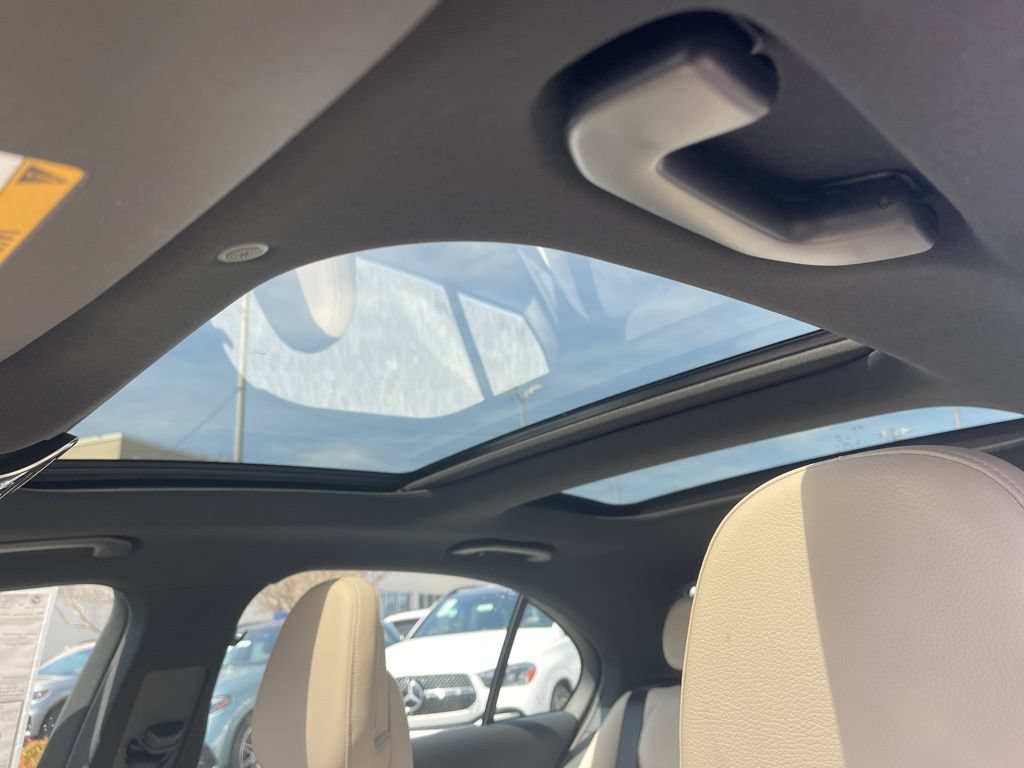 New 2026 Mercedes-Benz C 300 4MATIC Sedan image 21