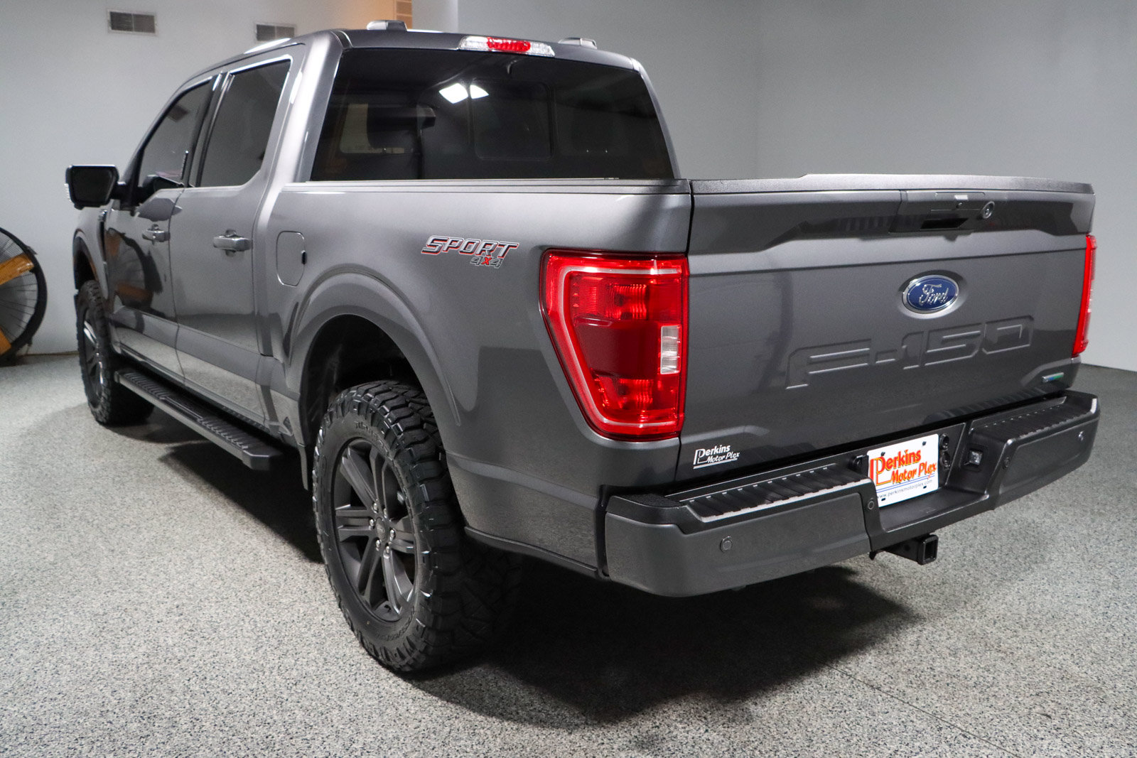 Used 2023 Ford F150 XLT w/ Equipment Group 302A High AWD/4WD image 10