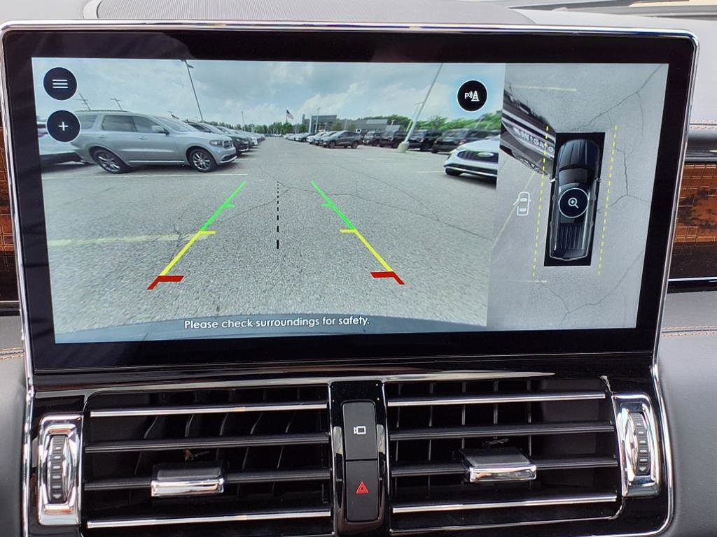 Used 2024 Lincoln Navigator Black Label image 22