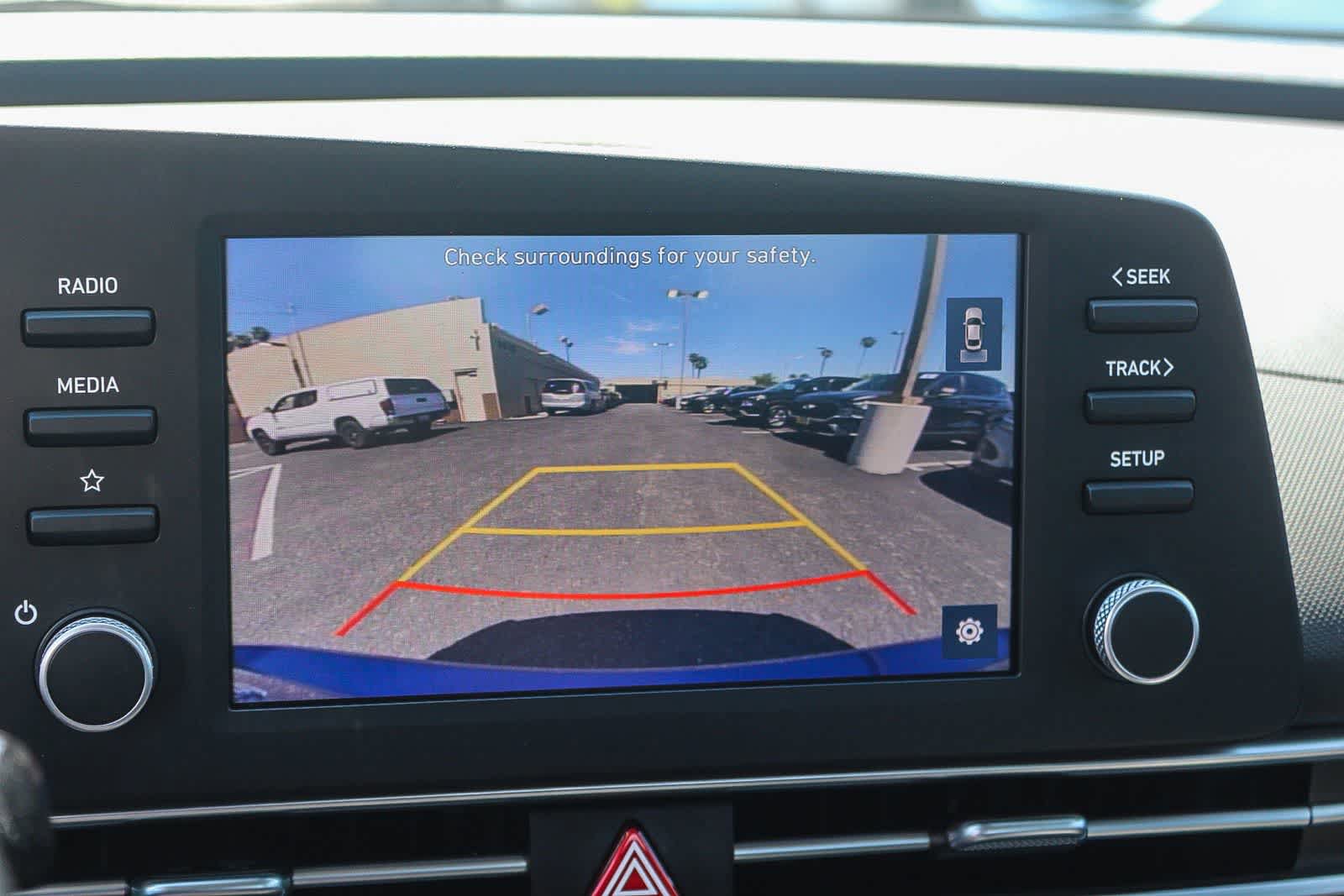 Certified 2023 Hyundai Elantra SEL image 33