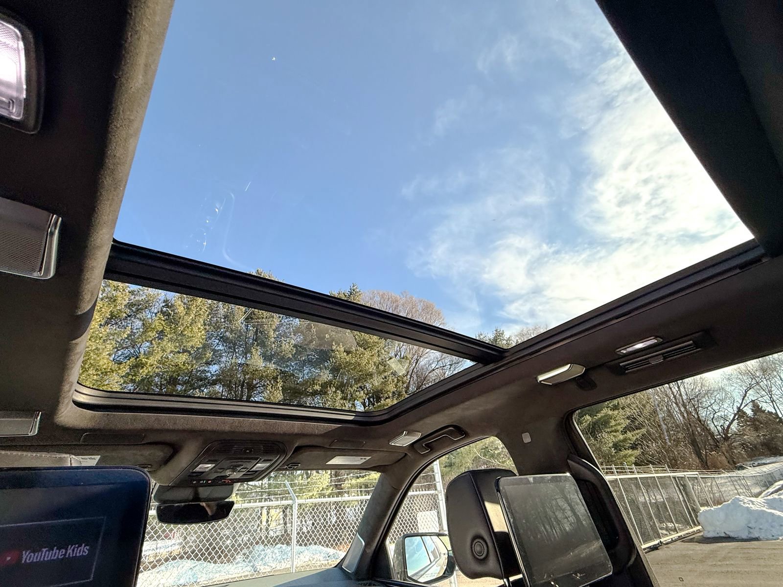 Used 2023 Cadillac Escalade V image 35