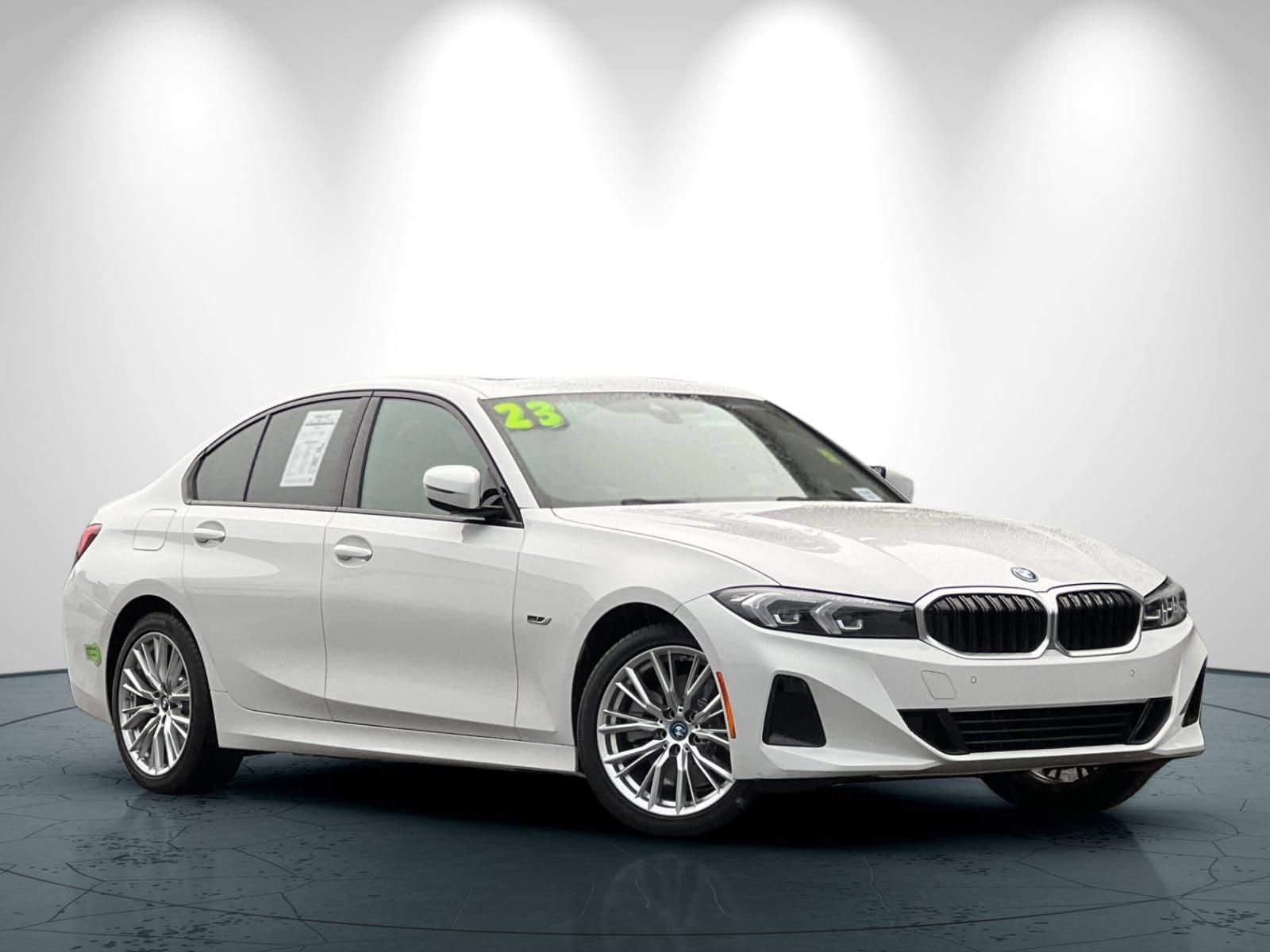 Used 2023 BMW 330e w/ Driving Assistance Package image 2