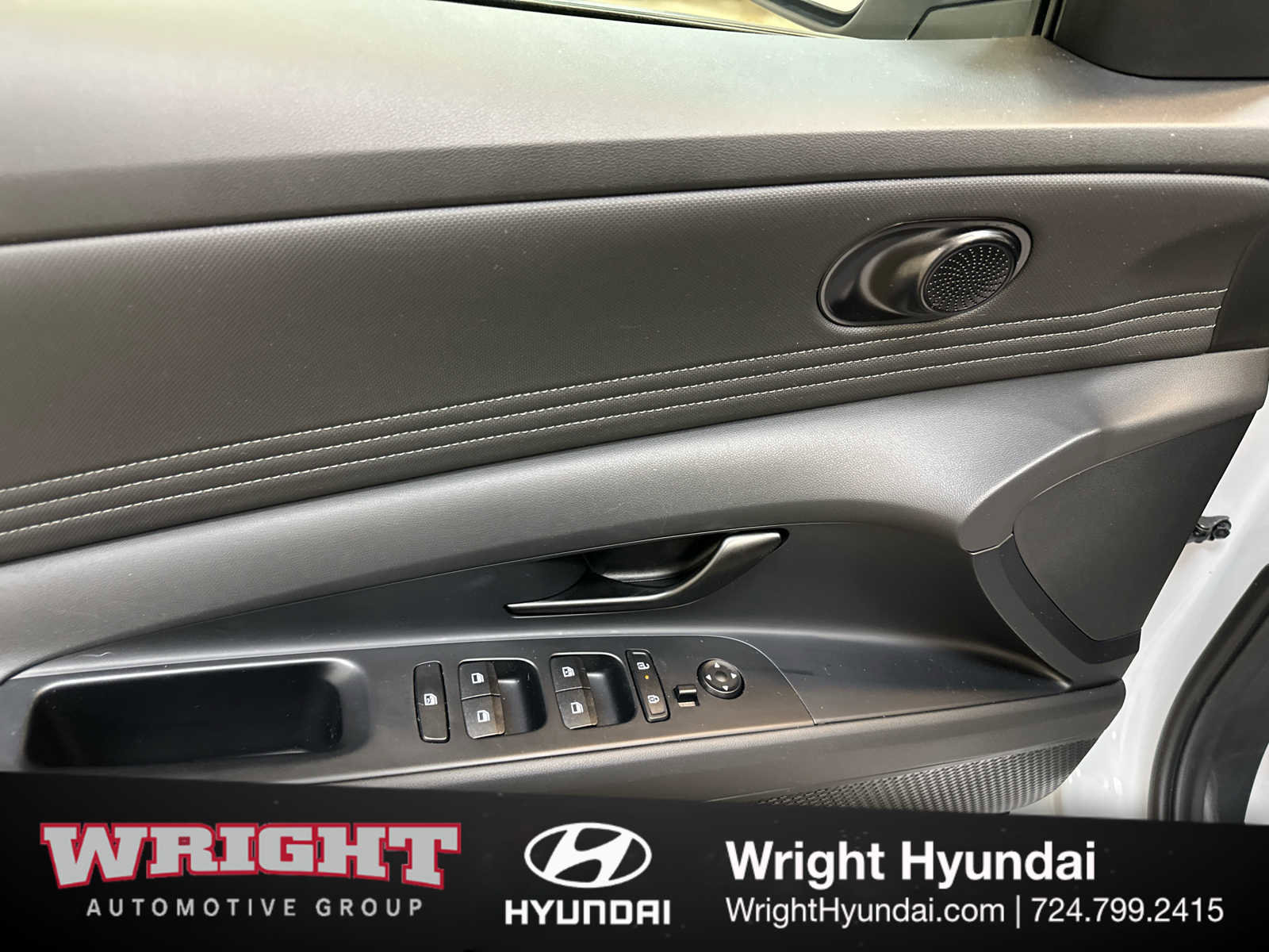 Used 2025 Hyundai Elantra SEL image 10