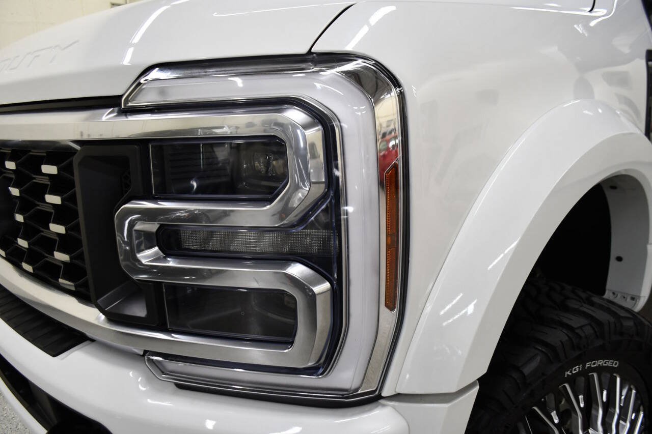 Used 2025 Ford F450 Platinum w/ Platinum Plus Package AWD/4WD image 37