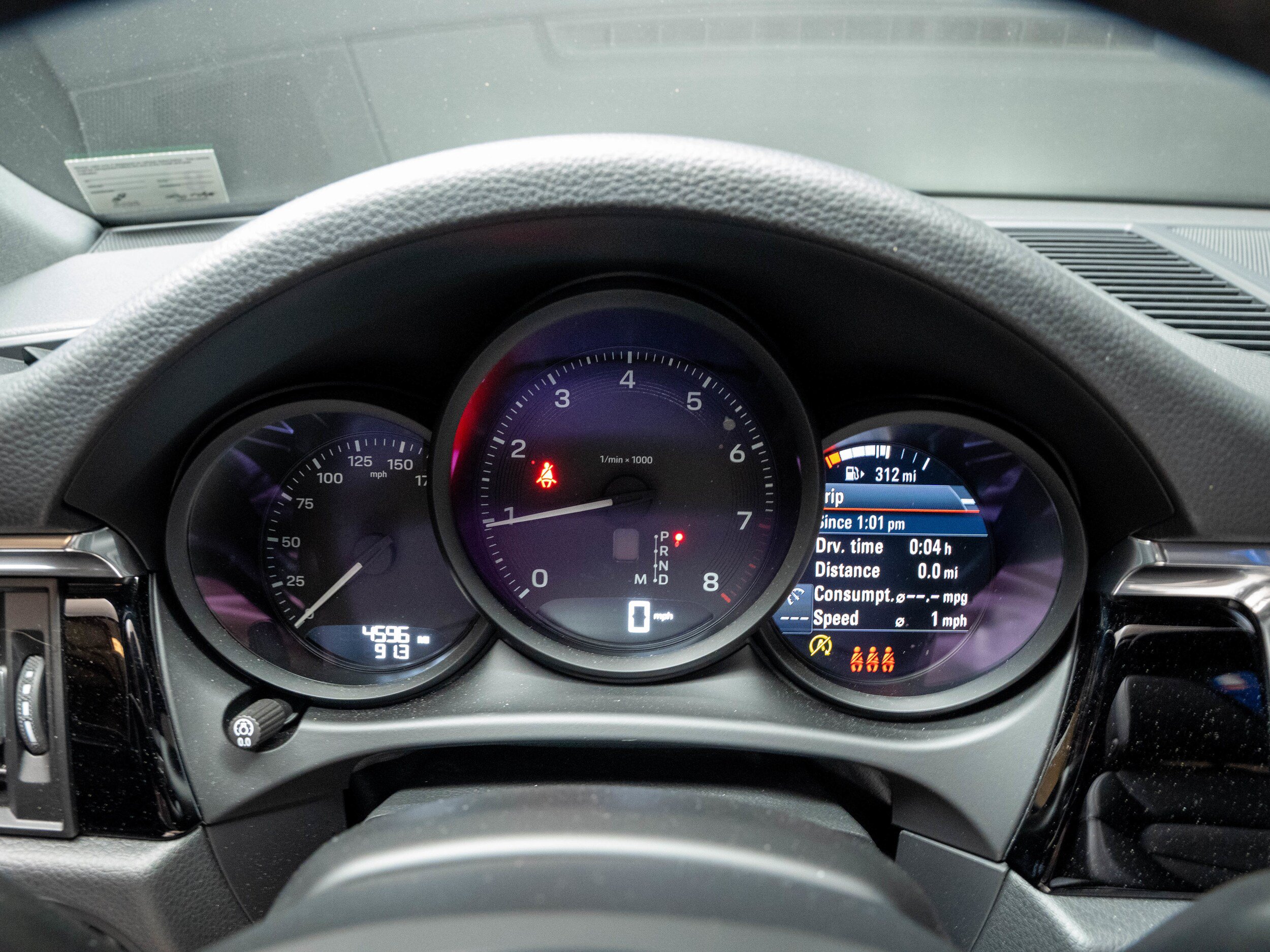 Certified 2026 Porsche Macan AWD/4WD image 18