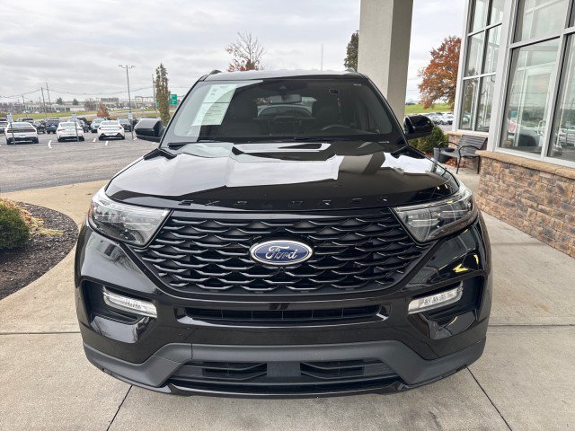 Used 2023 Ford Explorer ST-Line w/ Class IV Trailer Tow Package AWD/4WD image 3