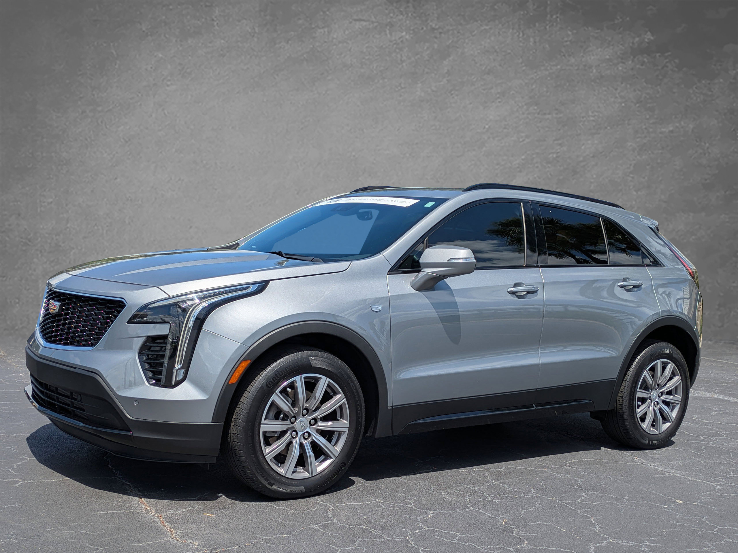 Certified 2023 Cadillac XT4 Sport AWD/4WD image 2
