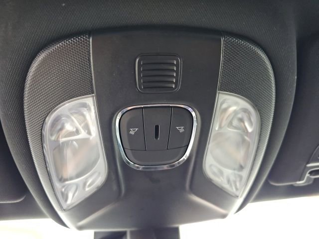 Certified 2024 Jeep Compass Latitude image 23