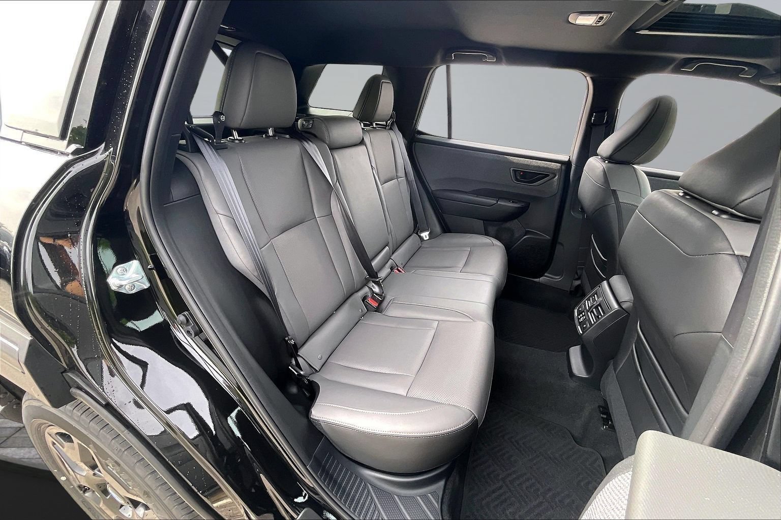 New 2026 Subaru Outback Limited AWD/4WD image 24