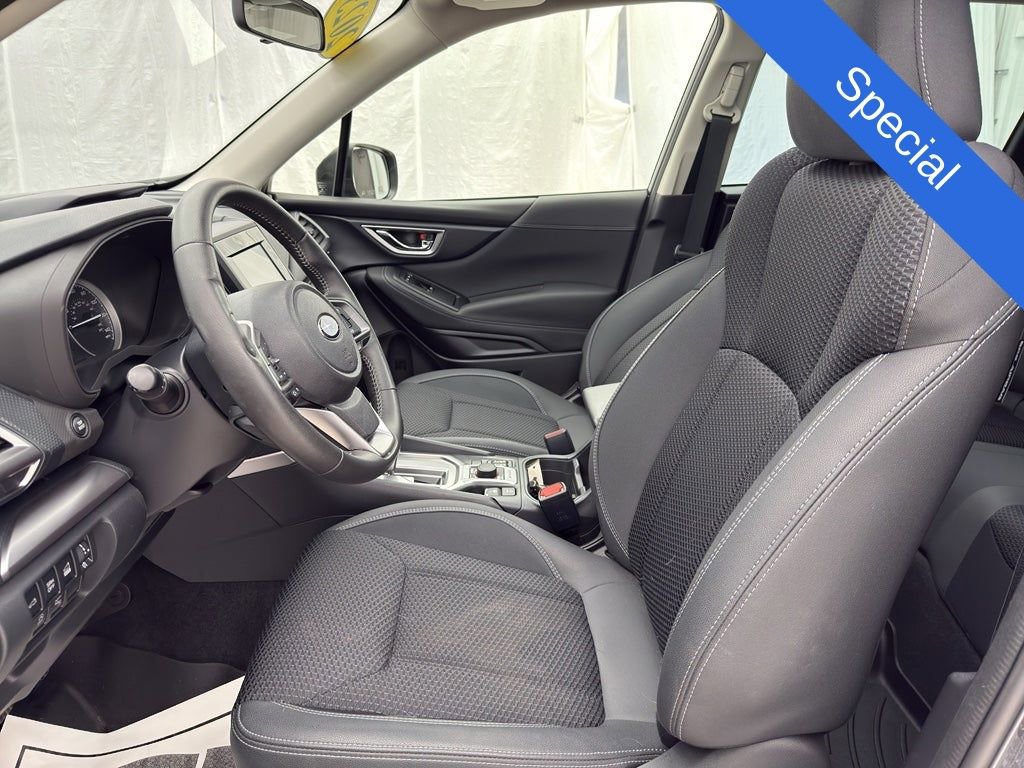 Used 2023 Subaru Forester Premium image 14