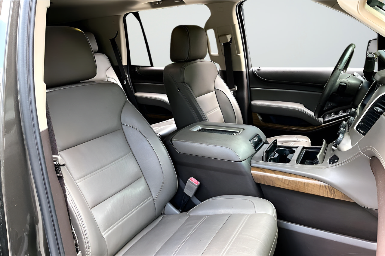 Used 2020 GMC Yukon Denali RWD image 27