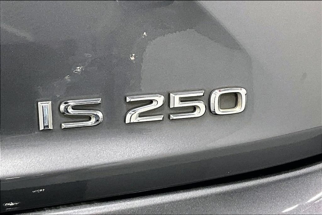 Used 2015 Lexus IS 250 w/ Premium Package RWD image 39
