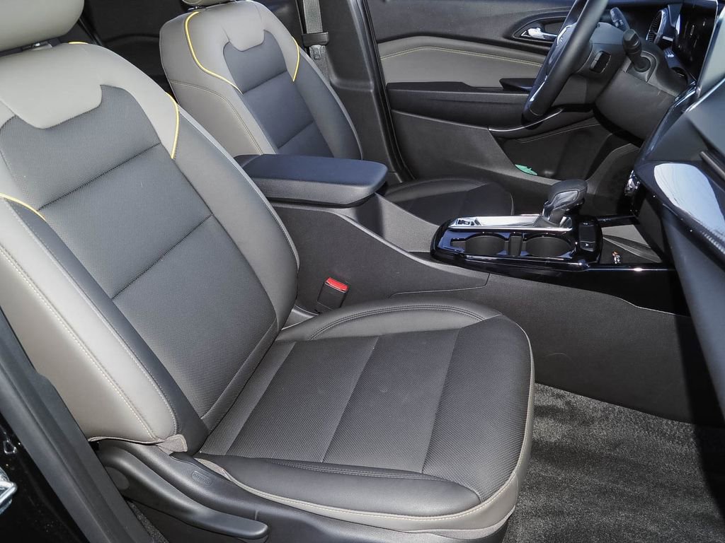 Certified 2024 Chevrolet Trax ACTIV w/ Sunroof Package image 19