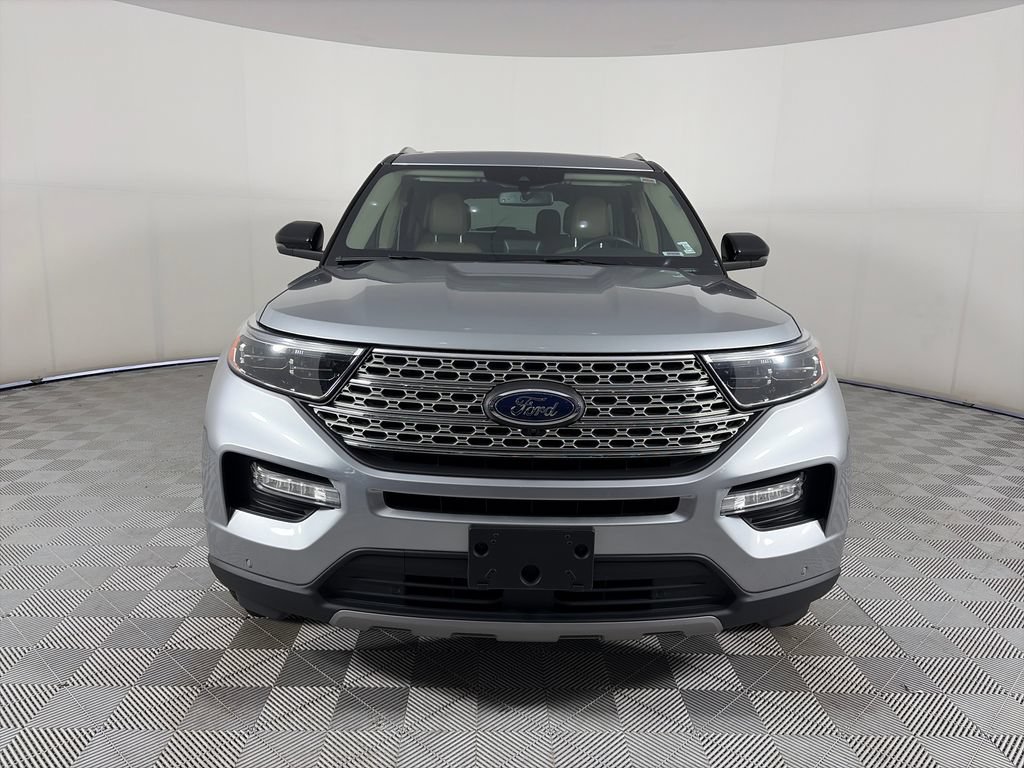 Used 2023 Ford Explorer Limited w/ Limited Technology Package AWD/4WD image 2