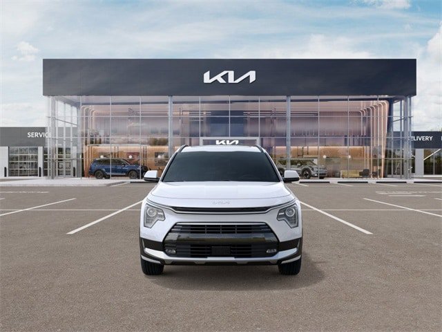 New 2025 Kia Niro EX Touring FWD image 2