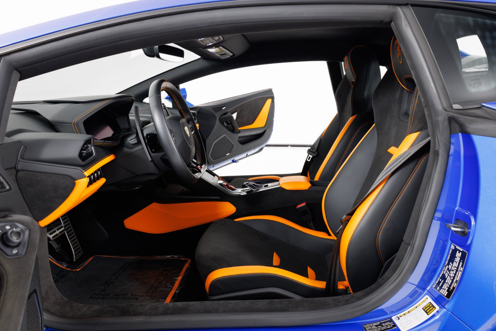 Used 2023 Lamborghini Huracan Tecnica RWD image 15