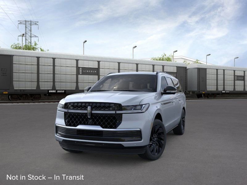 New 2026 Lincoln Navigator L Reserve w/ Jet Appearance Package image 2