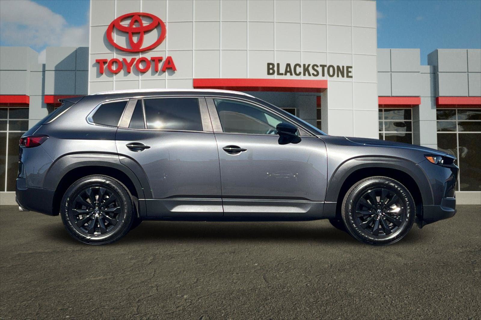 Used 2025 MAZDA CX-50 AWD 2.5 S w/ Cargo Package image 2