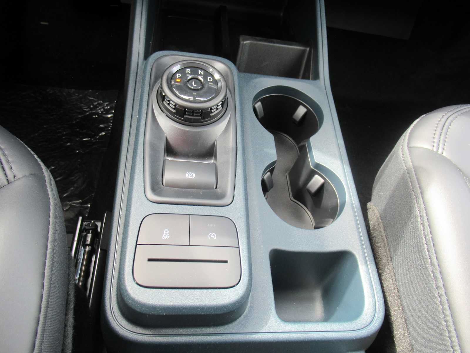 New 2026 Ford Maverick Lariat w/ Black Appearance Package AWD/4WD image 19