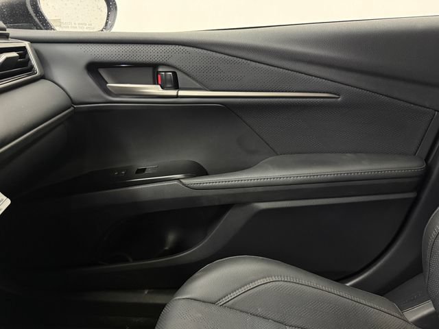 Used 2026 Toyota Camry XSE FWD image 25
