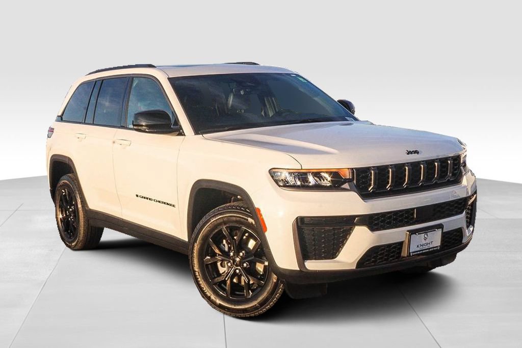 New 2026 Jeep Grand Cherokee Altitude AWD/4WD image 2