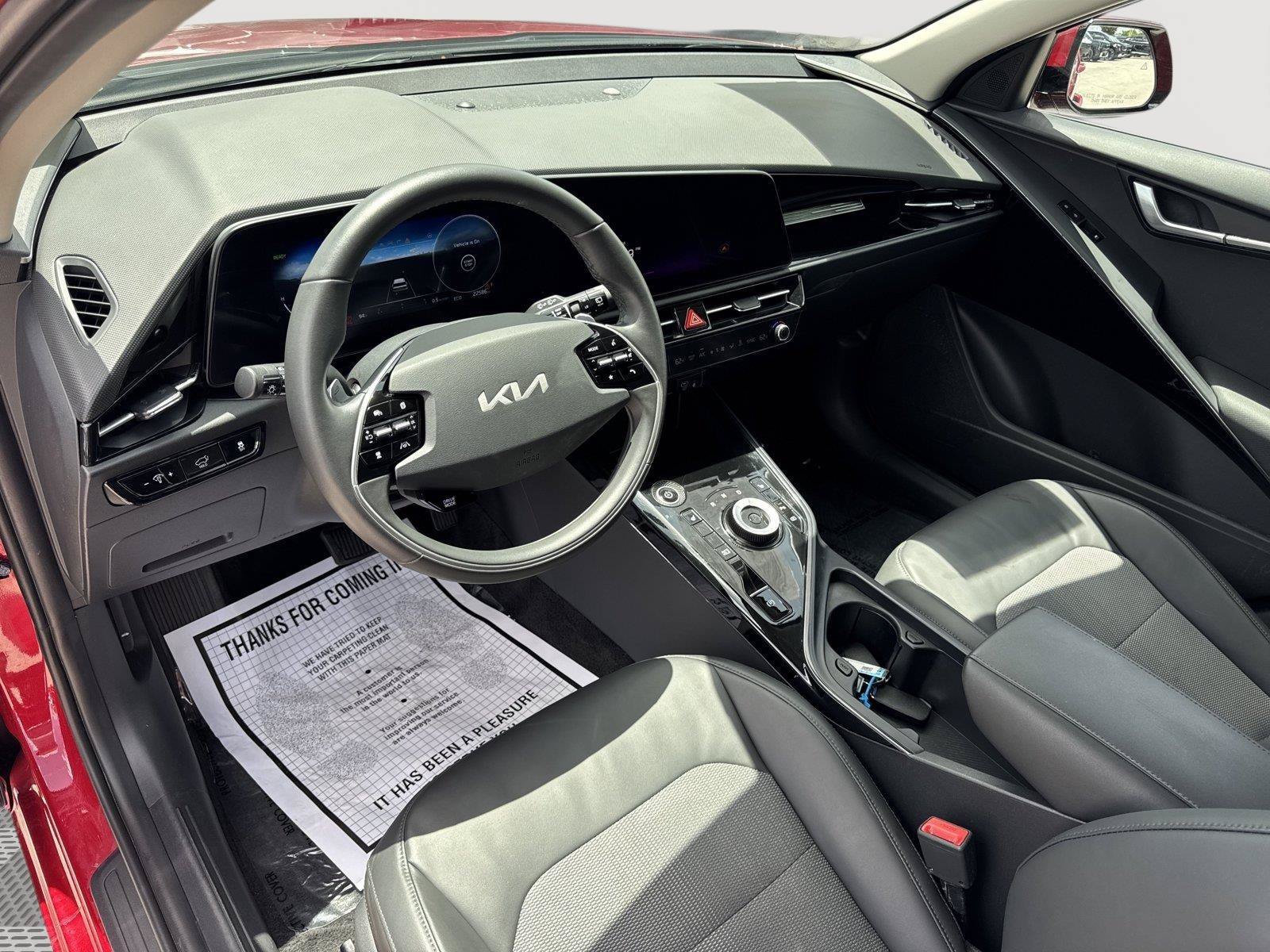 Used 2024 Kia Niro Wind FWD image 8