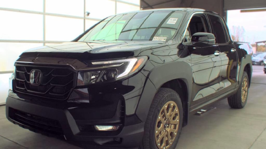Used 2023 Honda Ridgeline RTL-E image 1