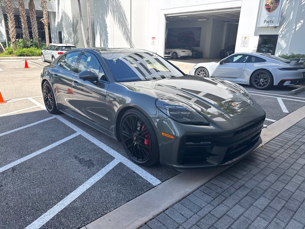 Certified 2026 Porsche Panamera GTS AWD/4WD image 8