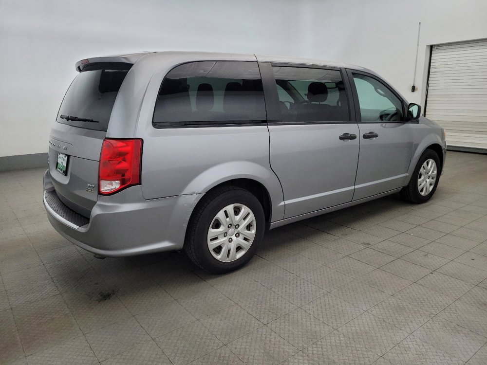 Used 2019 Dodge Grand Caravan SE FWD image 10