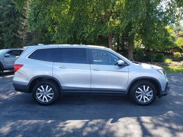Used 2020 Honda Pilot EX image 2