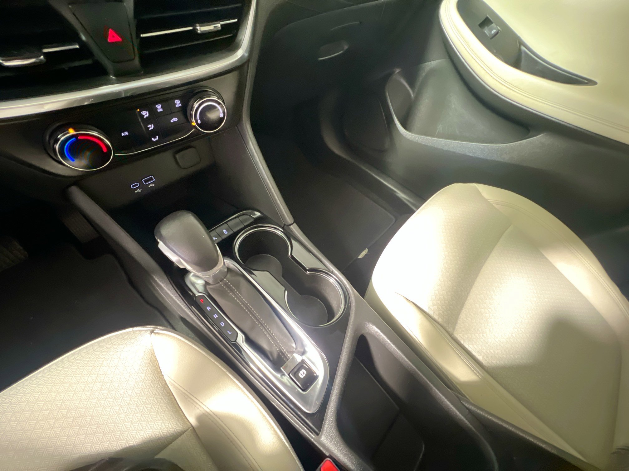 Used 2024 Buick Encore GX Preferred image 26