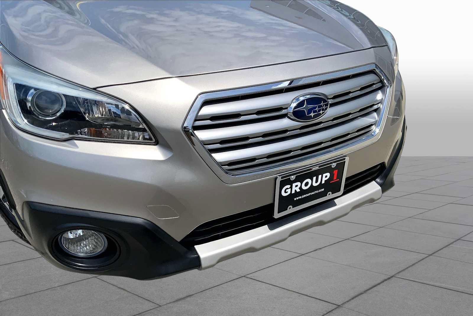 Used 2015 Subaru Outback 2.5i Limited AWD/4WD image 32