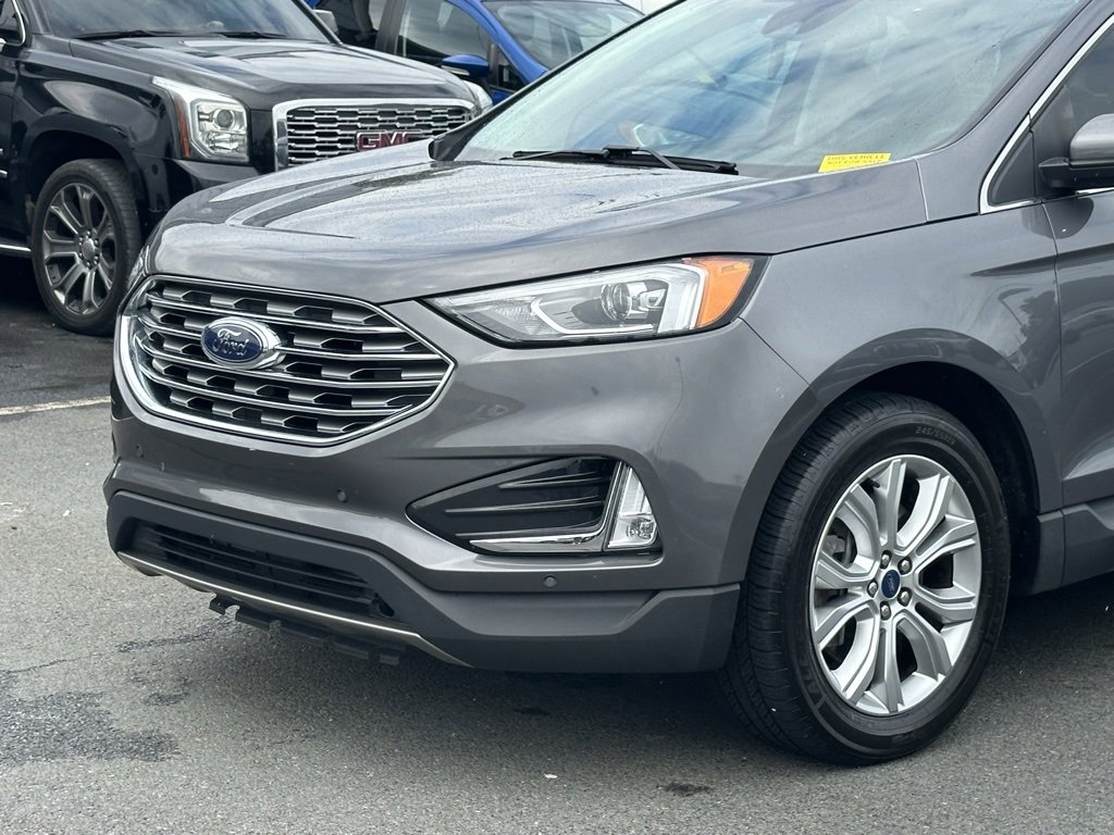 Used 2022 Ford Edge Titanium image 32