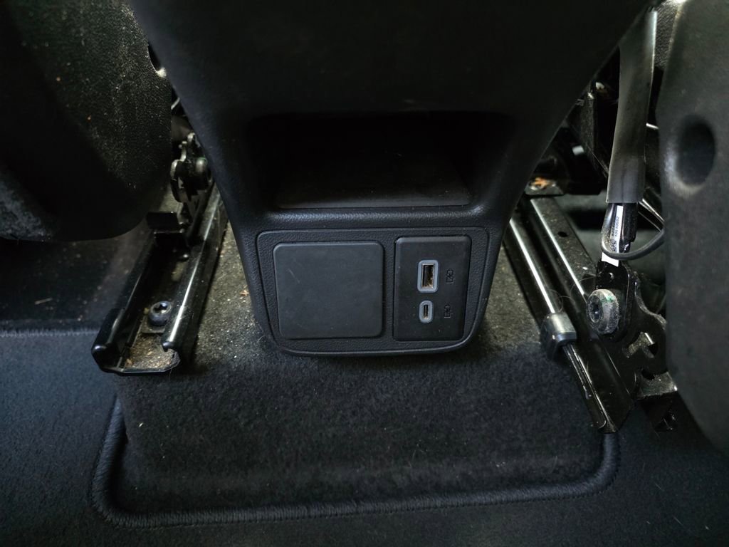 Used 2025 Buick Encore GX Sport Touring w/ Comfort Package image 24