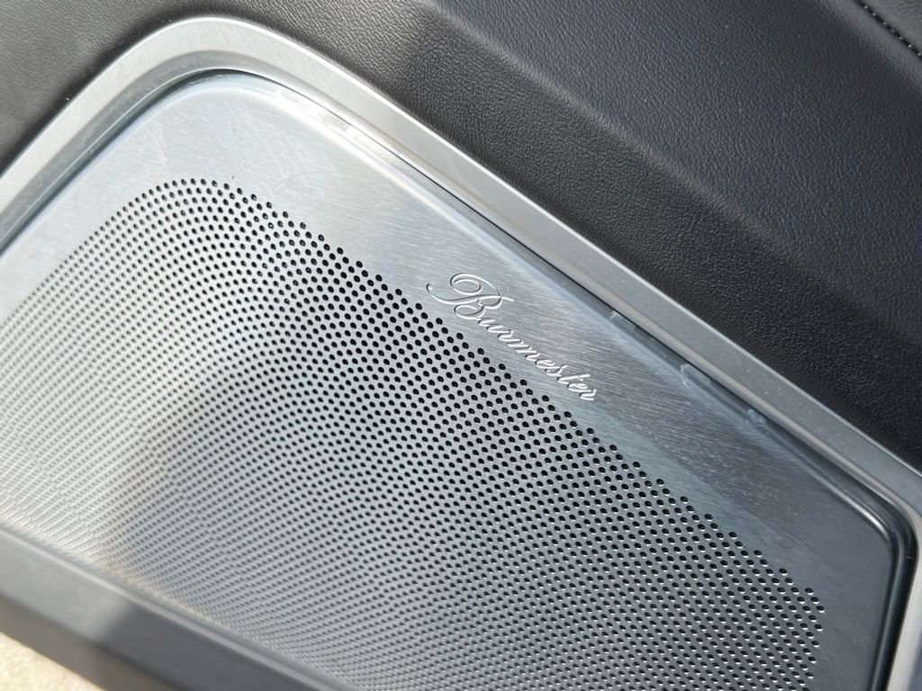 Used 2021 Porsche Cayenne Turbo image 36